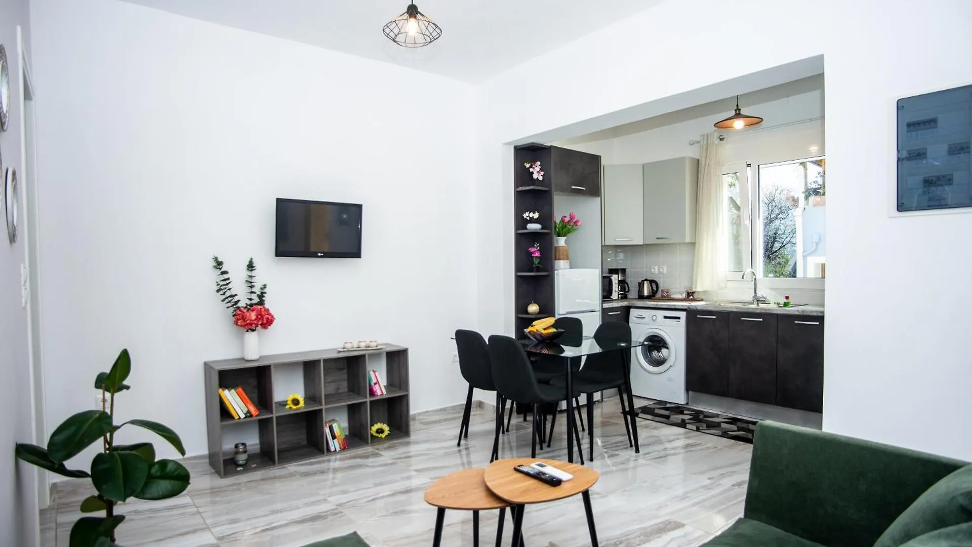 El Mar Apartment 阿尔戈斯托利翁
